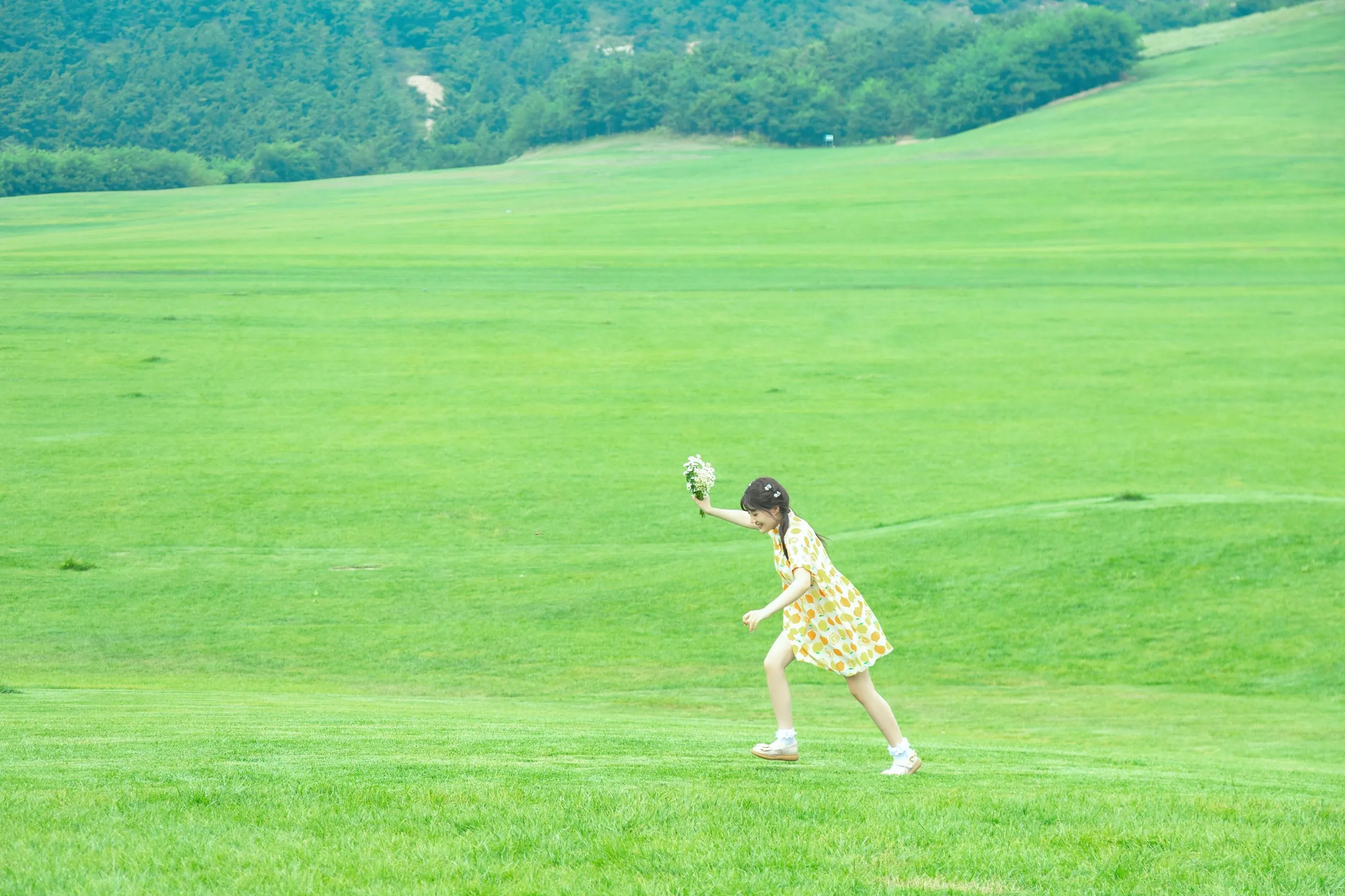 [YITUYU艺图语]2022.07.12 画画少女 在下泽瑞 [22P]插图6